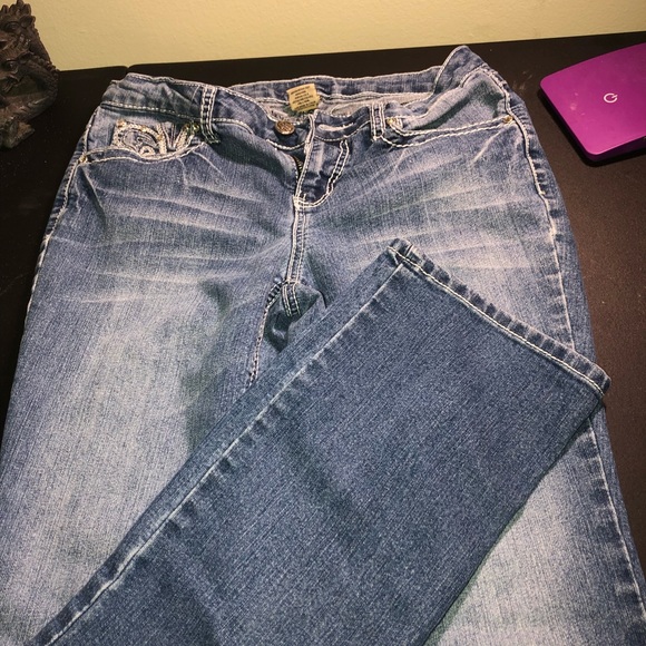Jeans - Picture 5 of 8